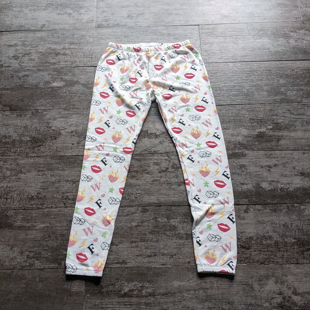 WILDFOX 💋 Charmed Bottom Knox Sweatpants Dice Lips Flaming Heart Print